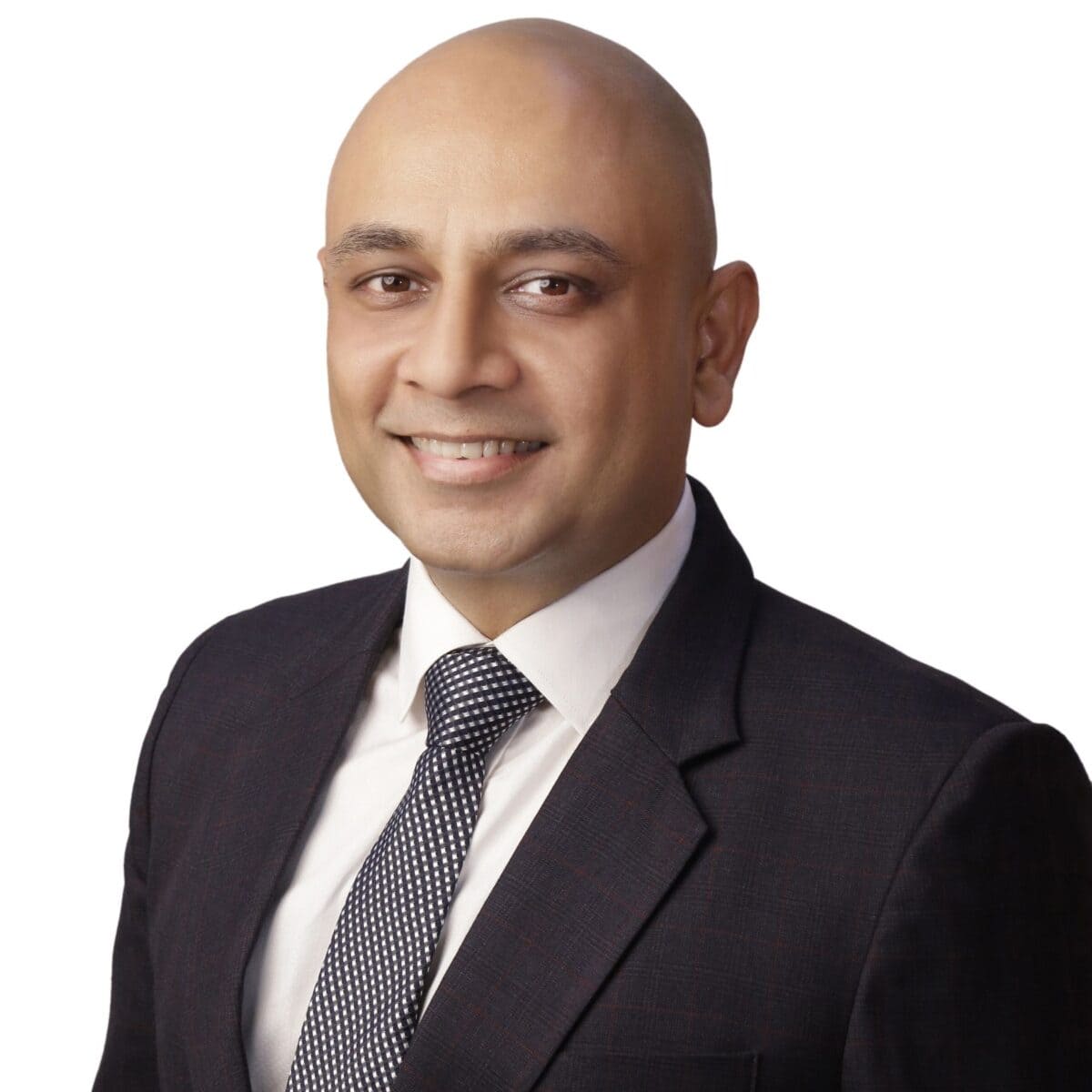 Headshot of Kenneth + Wheeler, Executive & Leadership Coach, Author with the International Coaching Federation. Known for specializing in neuro-linguistic programming (NLP), he helps leaders achieve lasting transformation through personalized coaching grounded in the philosophy of pause, reflect, and evoke.